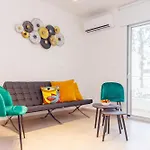 Bee & Be One Bedroom * Paphos