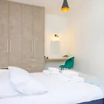 Apartment Bee & Be One Bedroom *