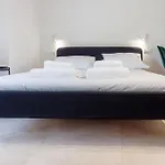 Apartment Bee & Be One Bedroom