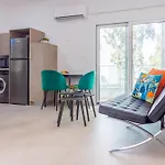 Bee & Be One Bedroom Pafos