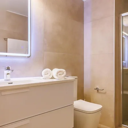Apartment Bee & Be One Bedroom