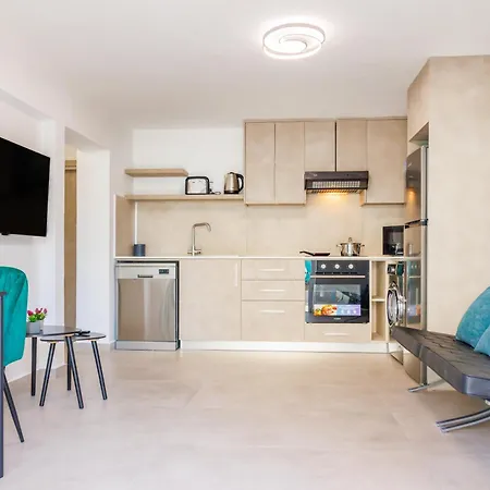 Bee & Be One Bedroom Apartment Paphos