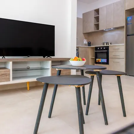 Apartment Bee & Be One Bedroom
