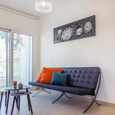 Bee & Be One Bedroom *