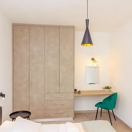 Bee & Be One Bedroom Διαμέρισμα