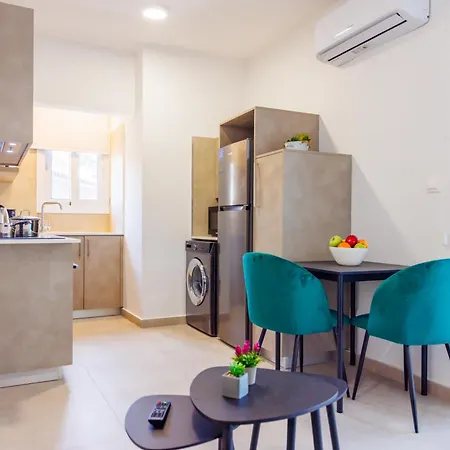 Bee & Be One Bedroom *