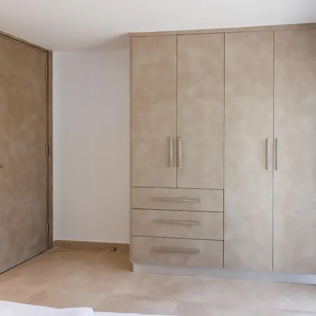 Διαμέρισμα Bee & Be One Bedroom